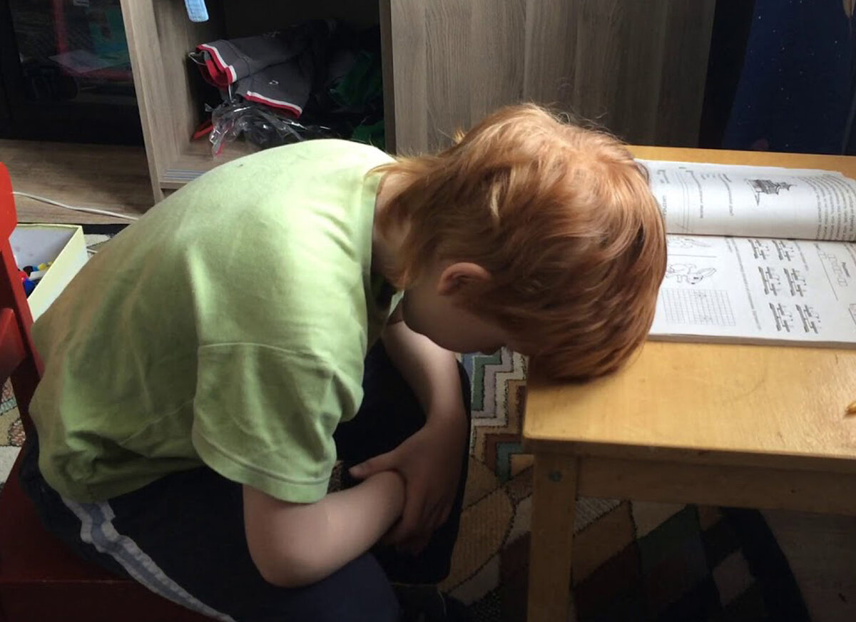 Картинка сгенерирована нейросетью