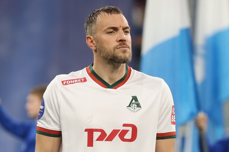    Футболист Артём Дзюба © Валентина Певцова/ТАСС