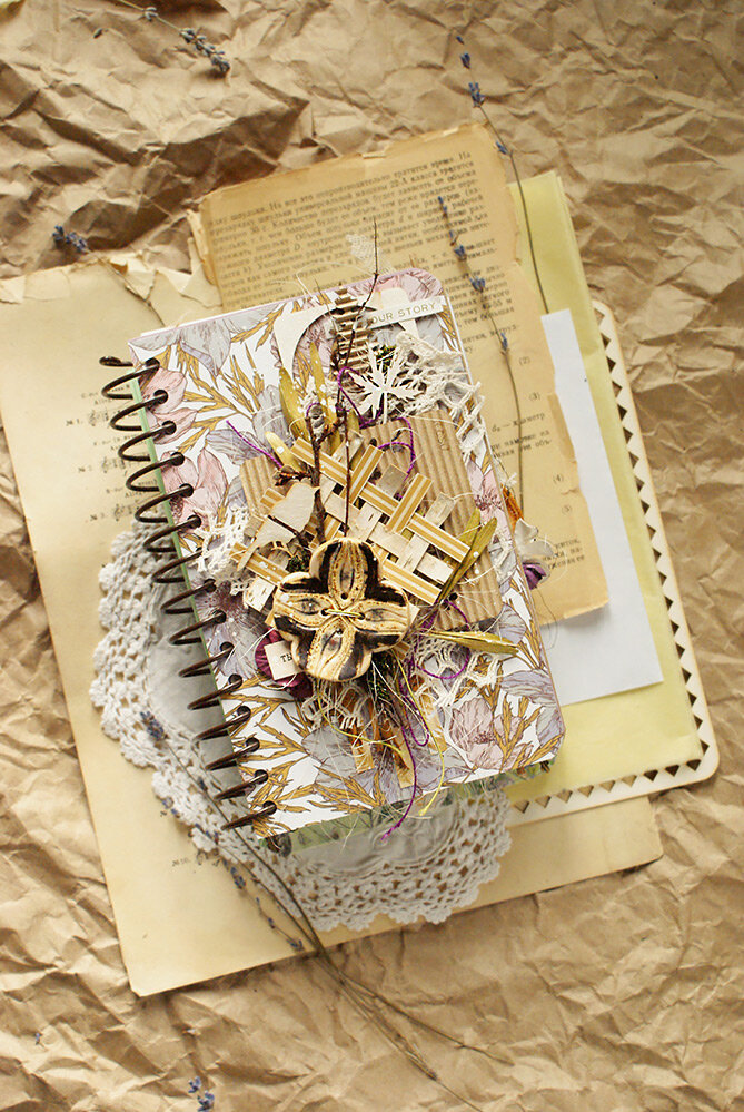 Страничка с птичкой