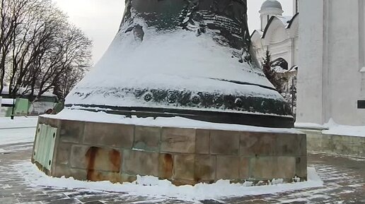 Газманов москва. Москва златые купола газманов. Мосмосква звенят колокола. Газманов колокола. Газманов колокола.