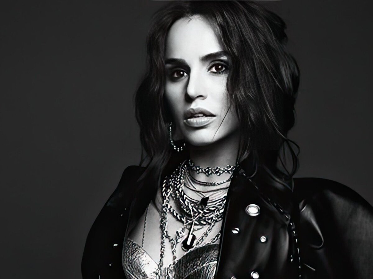 Юлия Zivert (фото из открытых источников)