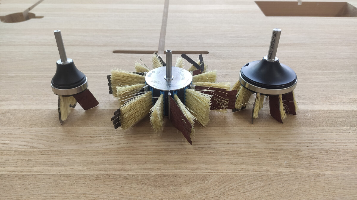 Шлифовальные щётки.