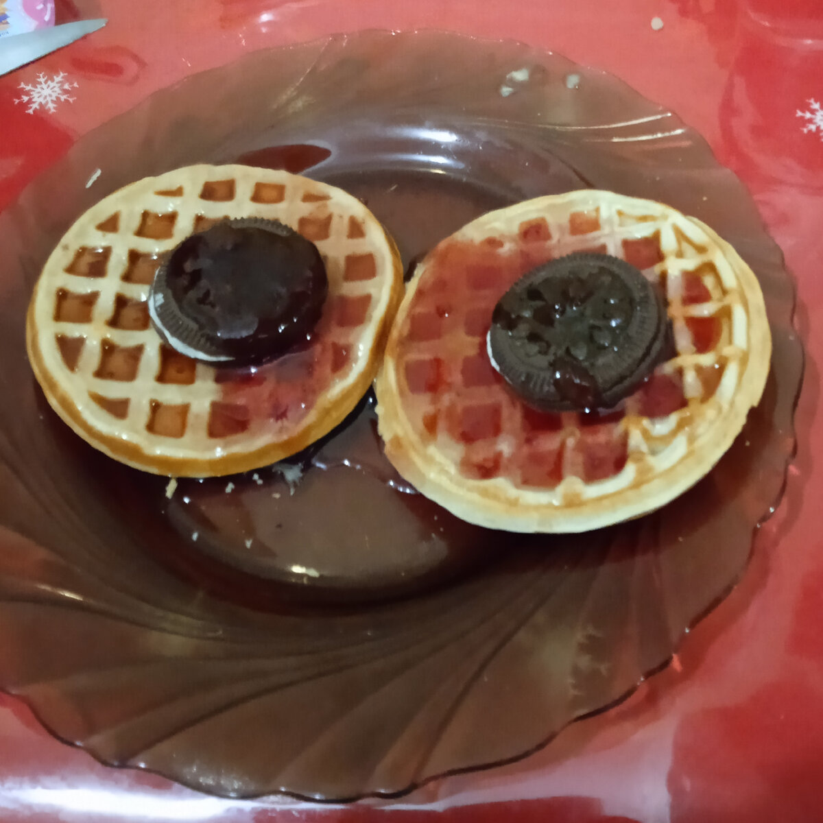 Вафли с печеньем и вареньем. Личный архив).