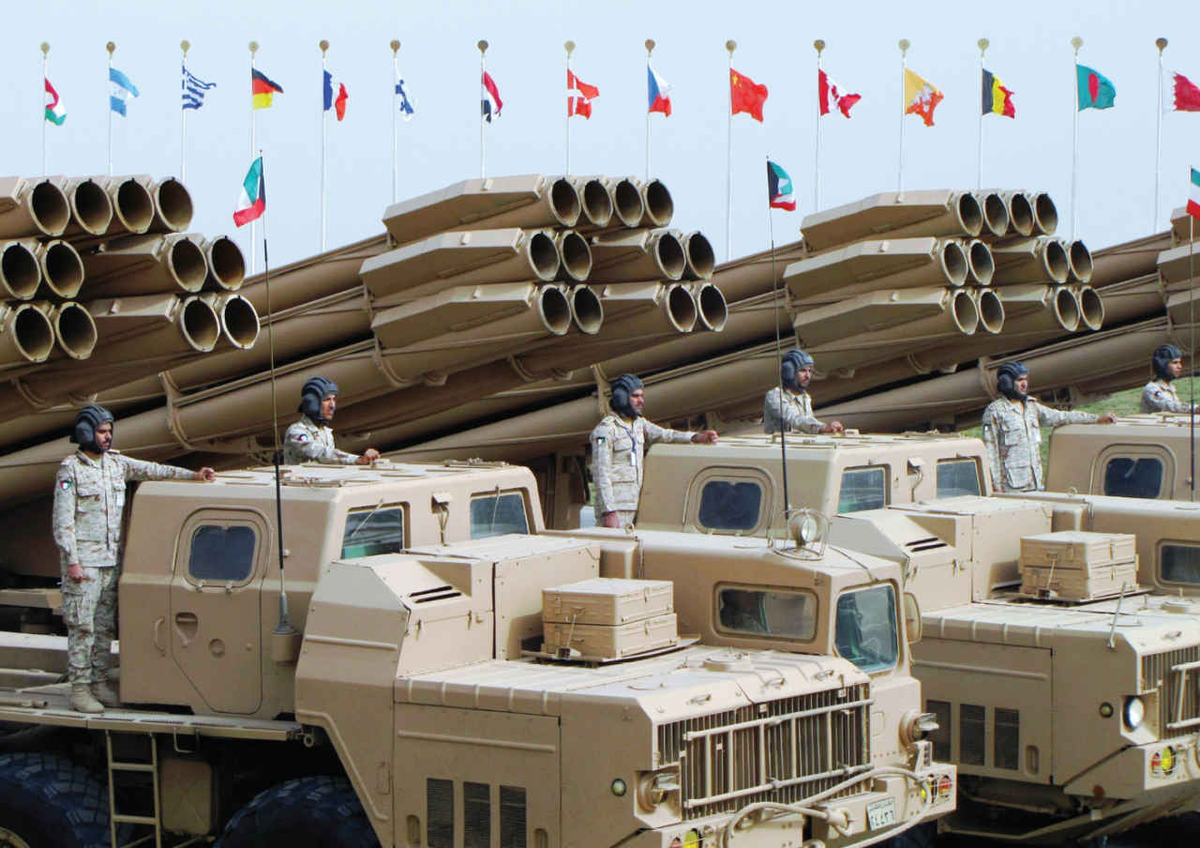 Картинка из  свободных источников. БМ-30, поставляемые для армии Кувейта.