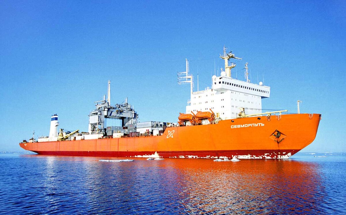 из открытых источников Лихтеровоз Севморпуть на чистой воде