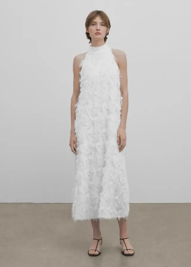 Платье в пол. Длинное платье с вырезом. Покажи длинные платья. Длинное платье. Длинное платье.