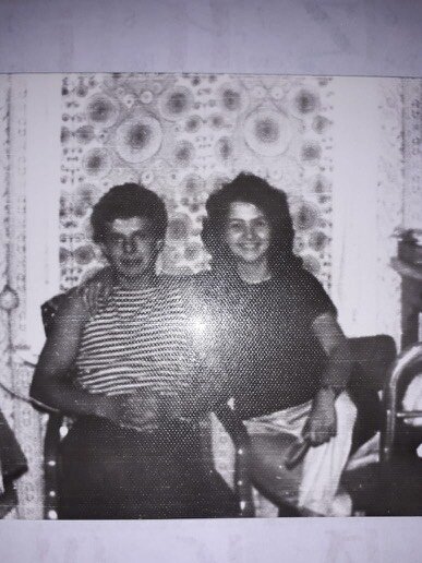 Кабанков Михаил слева. 