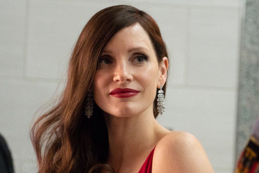     Джессика Честейн, кадр из фильма «Агент Ева» (2019)