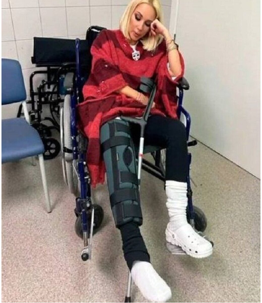 Лера Кудрявцева получила травму ноги