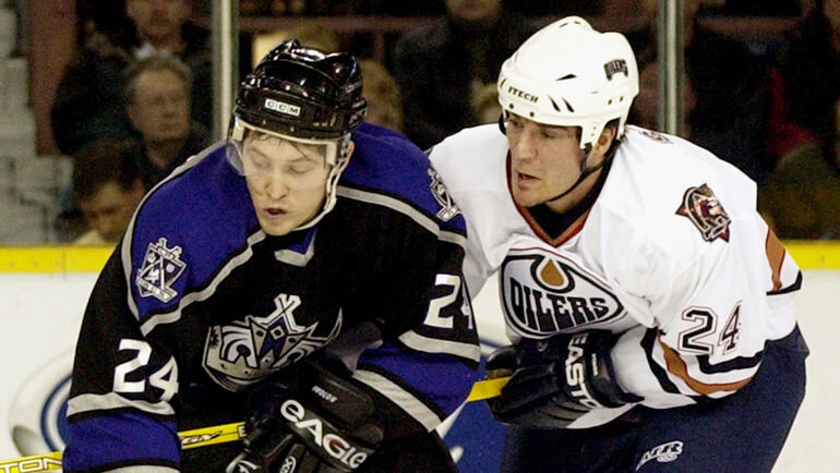 2003 год. Александр Фролов (слева) в «Лос-Анджелесе». Фото REUTERS