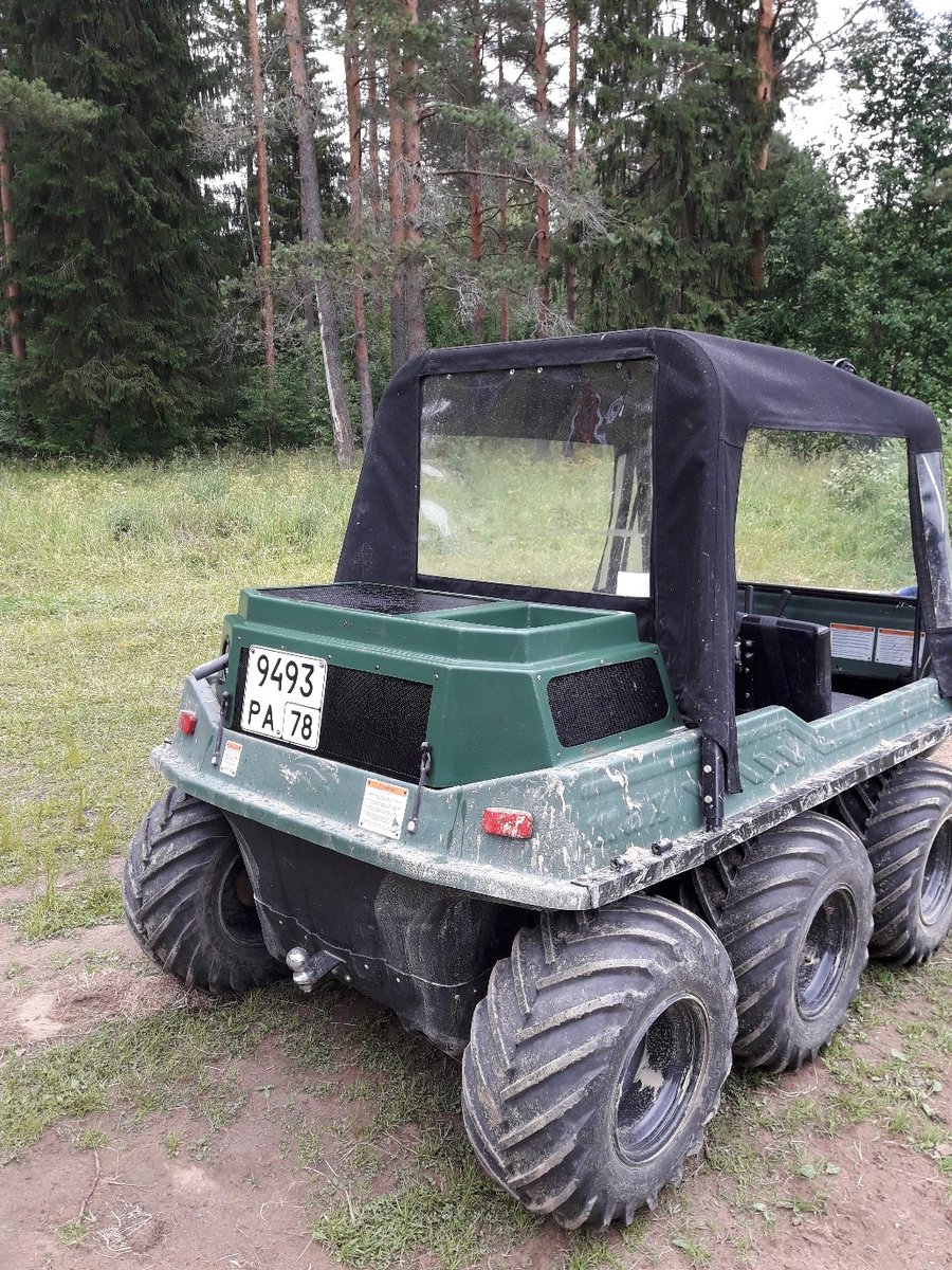 Крышка на месте. А главное - государственный номерной знак!