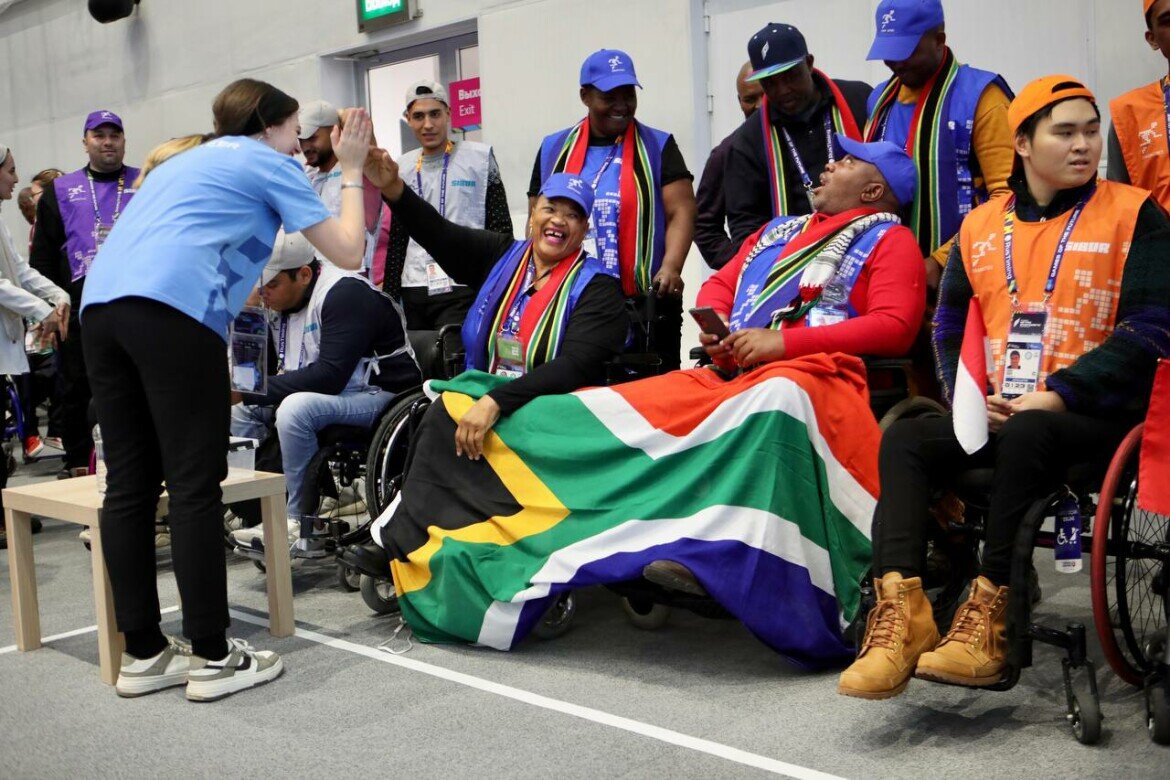 ​В битве за трофей участвовали команды из России, Нигерии, Малайзии, Индонезии, Индии, ЮАР, Ирана, Саудовской Аравии, Вьетнама и Египта. Фото: t.me/romanshaykhutdinov