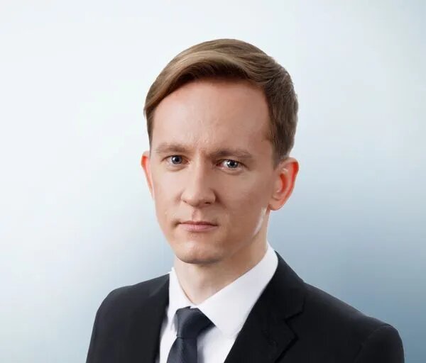 Наш герой, Роман Прудентов. Что-то есть в нем от советского Нила Патрика Харриса