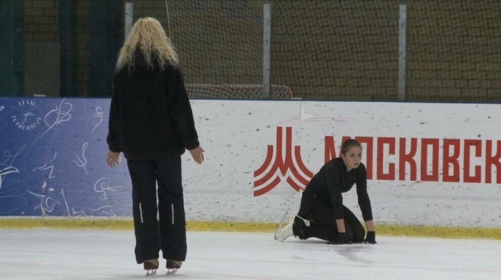 Валиева и ледовое шоу. Валиева вышла. Камила валиева на тренировке в пекине. Валиева вышла. Валиева вышла.
