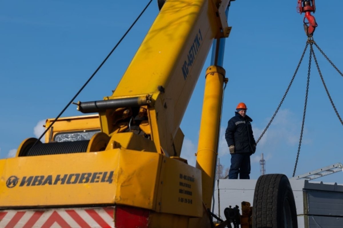    В кемеровском Пионере, где летом не было воды, начали монтировать станцию