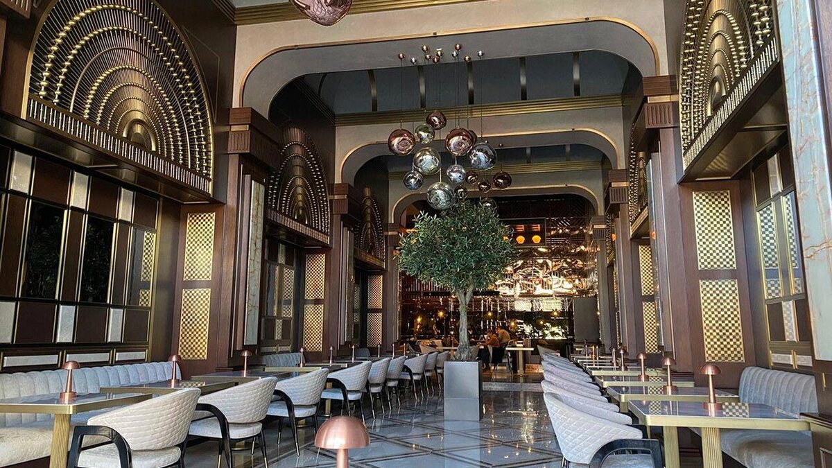 Ресторан Celebrity в Этилере. Фото https://restaurantguru.com/