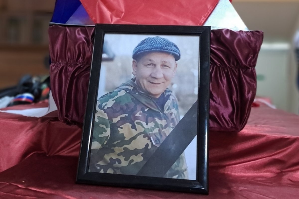    53-летний военнослужащий из Пермского края Андрей Казаков погиб на СВО