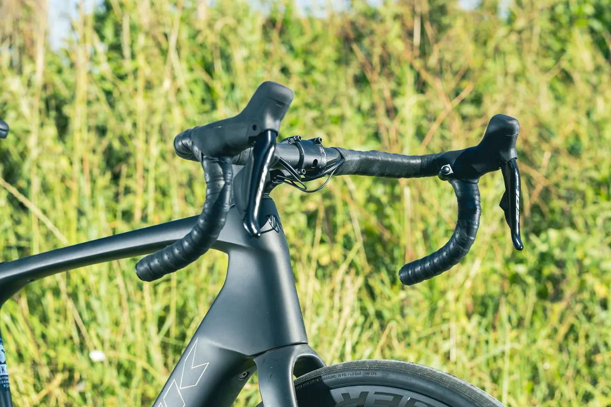 O Trek Domane SLR 6 39