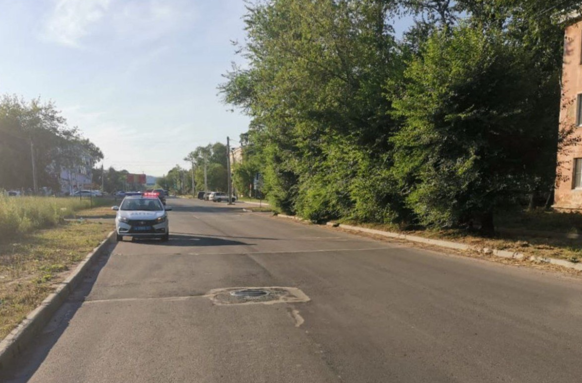    На этой улице похититель бросил умирать владелицу автомобиля.