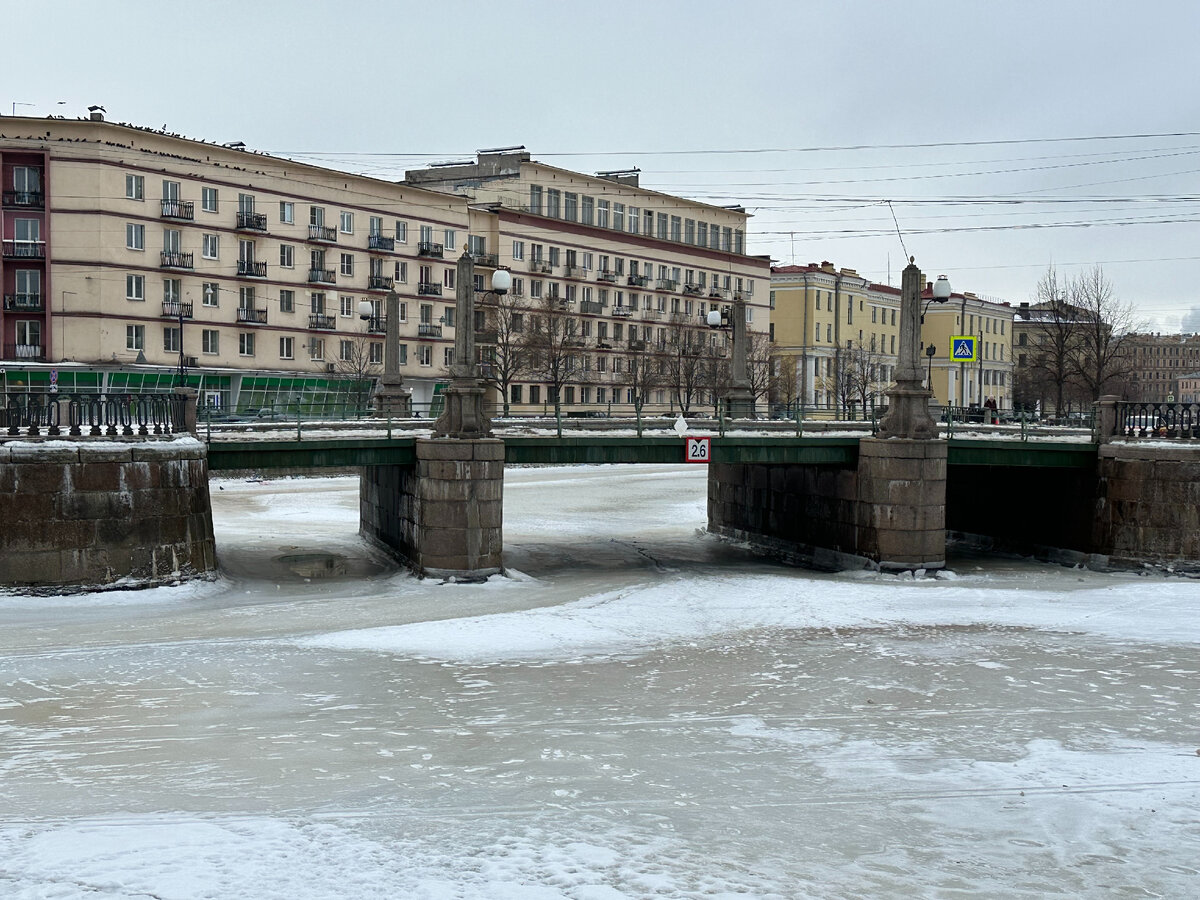 Хотите увидеть семь мостов в одном месте, Морской собор и многое другое?  Идем вместе по каналу Грибоедова через Семимостье на Крюков канал. | Павел  Бочкарев Путешествуем вместе | Дзен