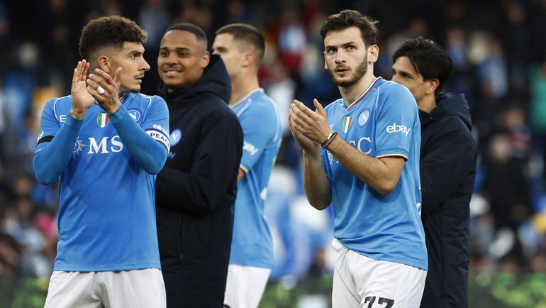    Джованни Ди Лоренцо и Хвича Кварацхелия. Reuters