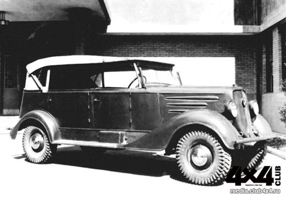    Командирский вездеход Mitsubishi PX33 (1934)