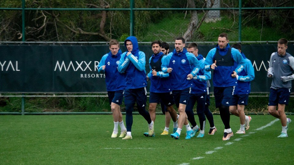    Уже в марте большой футбол вернется в Оренбург с сайта ФК "Оренбург".