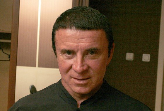    Анатолий Кашпировский