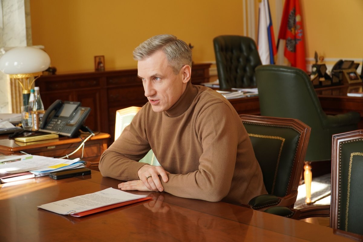 Цени своё время. Что появляется каждую минуту. Цените своё настоящее. Что происходит с интернетом. Каждую минуту кто-то покидает этот мир.