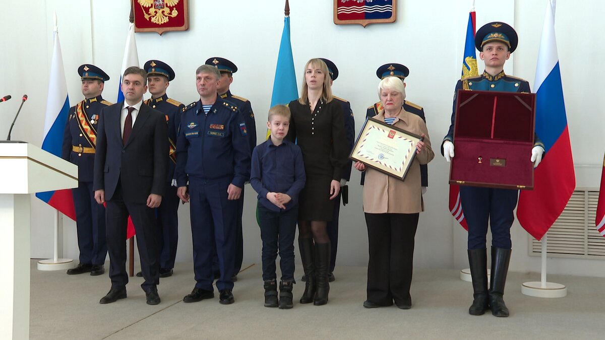    «Золотую Звезду» Героя России передали семье Андрея Мосина