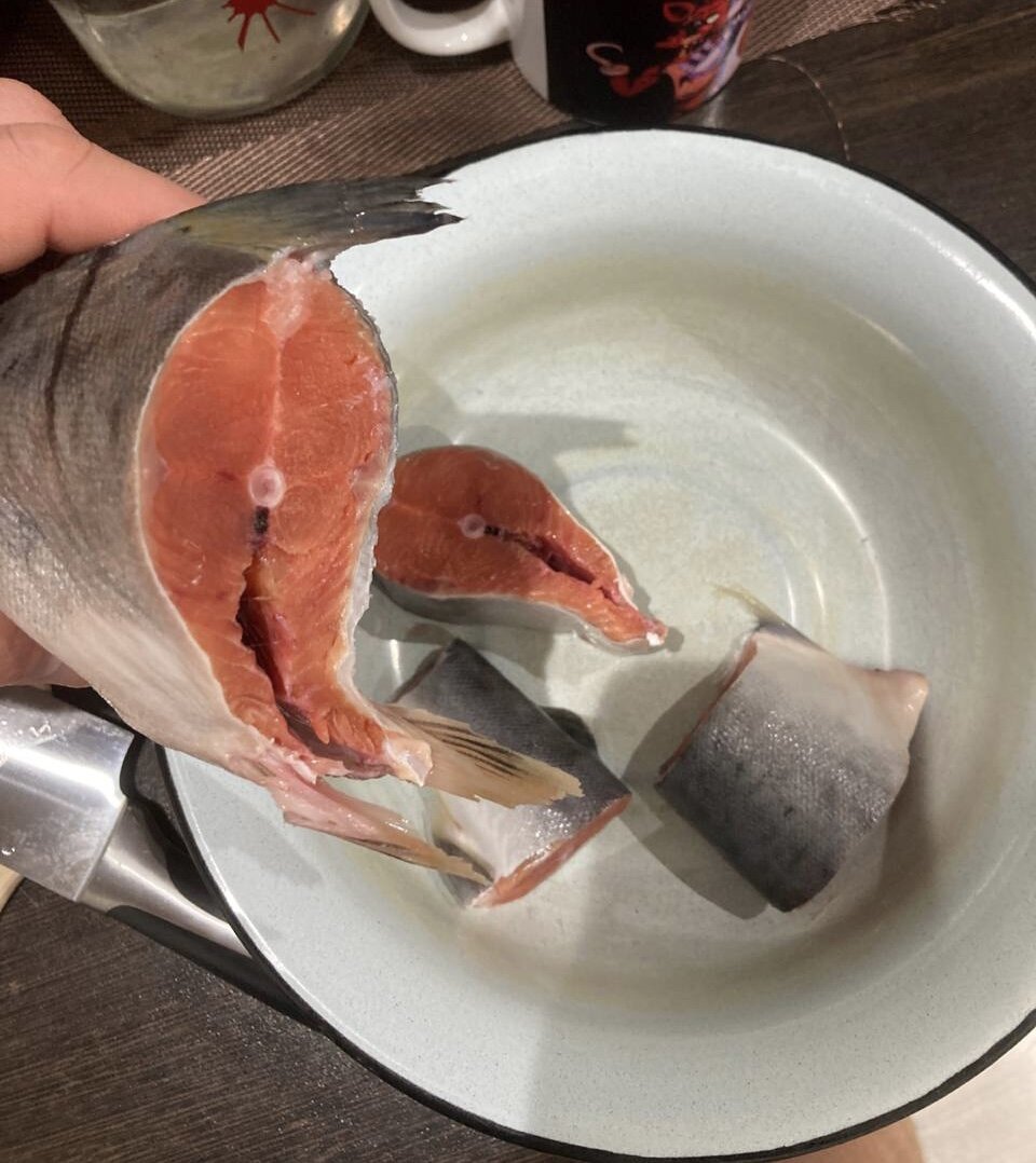 Мясо насыщенного красного цвета!