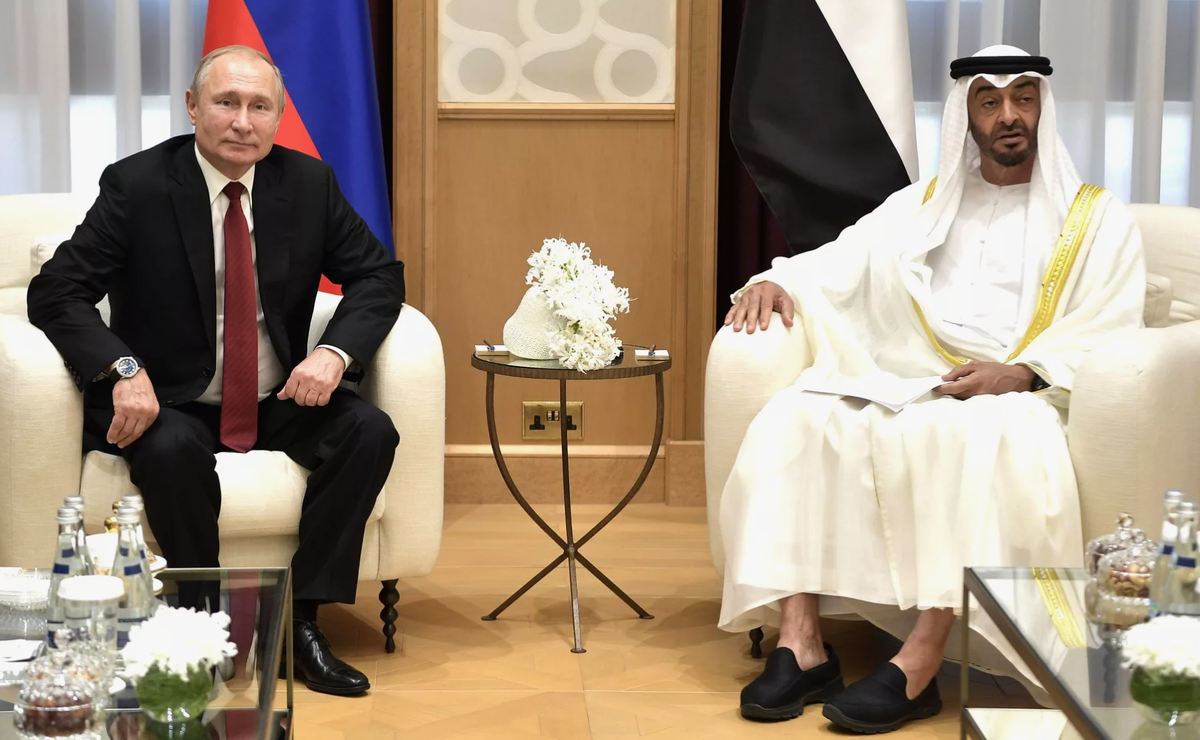 Владимир путин и Мохаммед бин Зайд аль-Нахайян