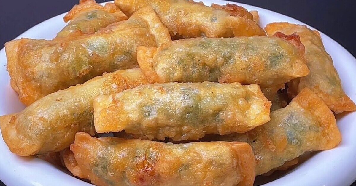 Дрожжевые пирожки с мясом и сыром, жареные на сковороде рецепт с фото пошагово - dostavkamuki.ru