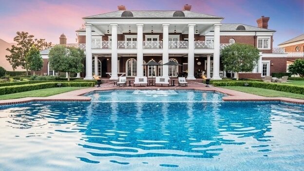 Особняк Уэйна Гретцки. Фото Zillow