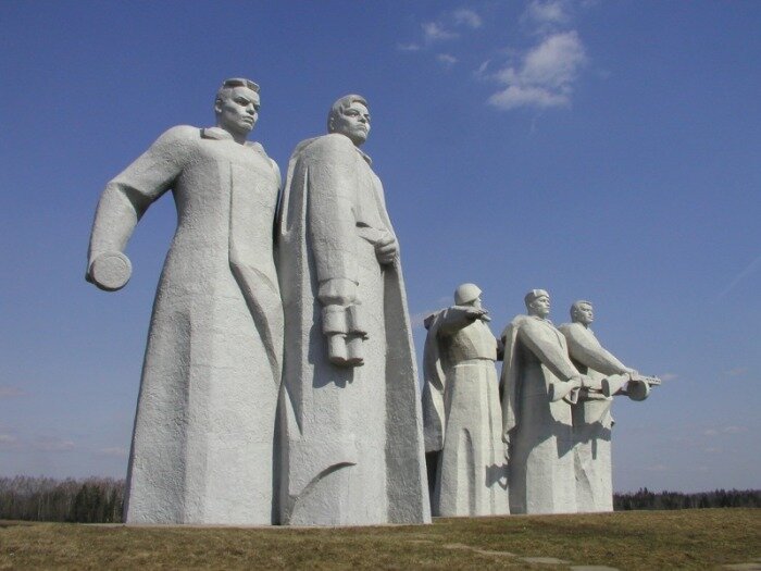 Памятник Героям-Панфиловцам