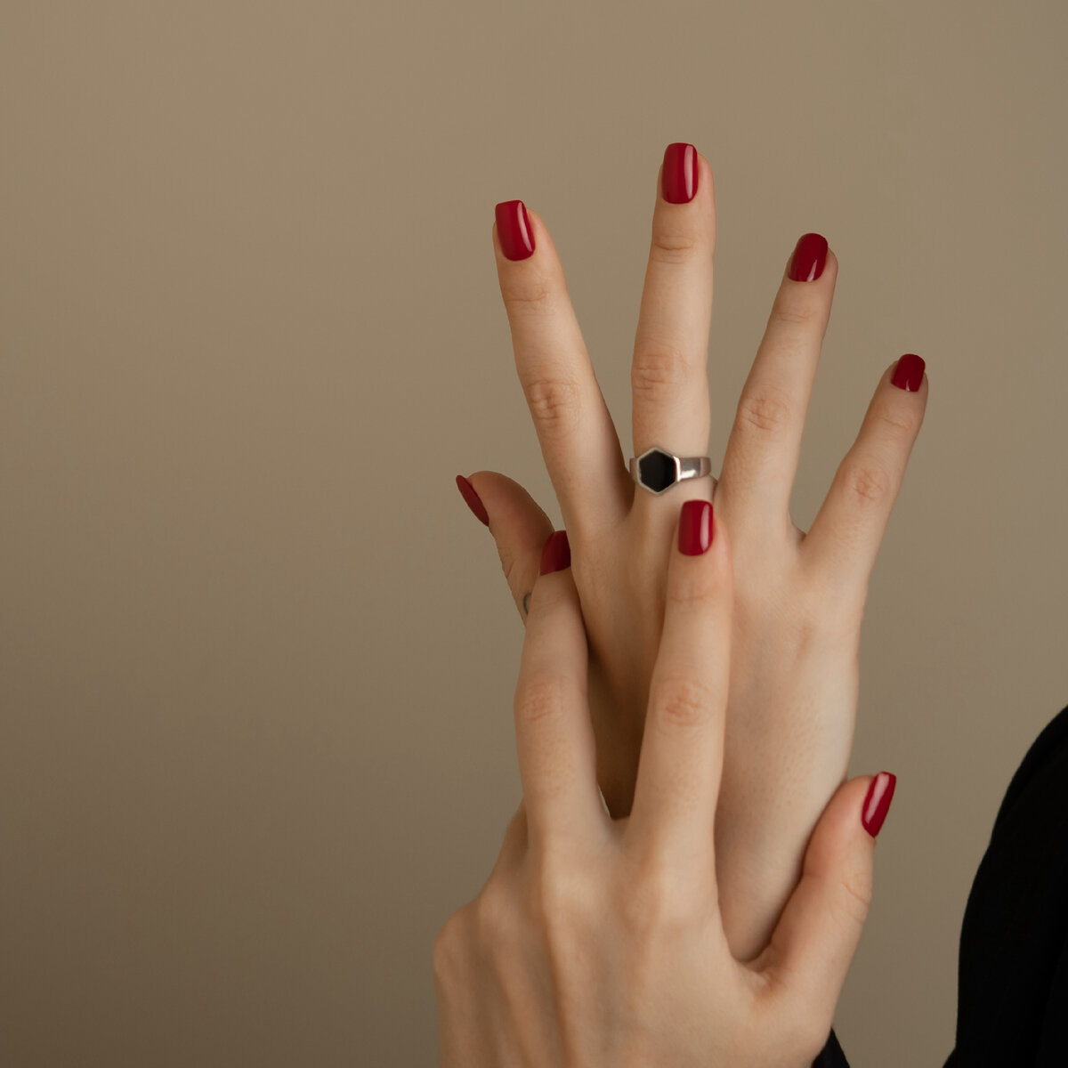 Маникюр дип-пудрой NELAK