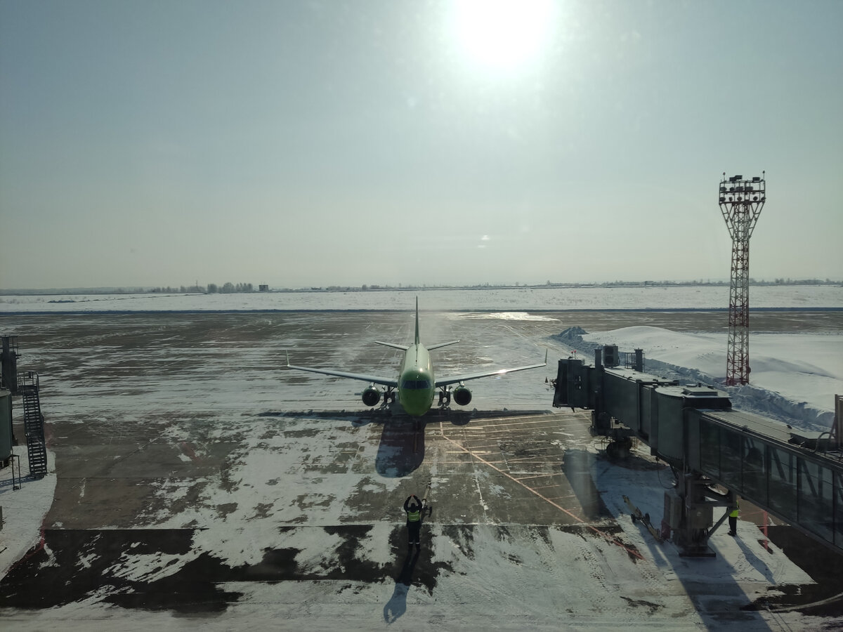 Самолёт на Новосибирск
