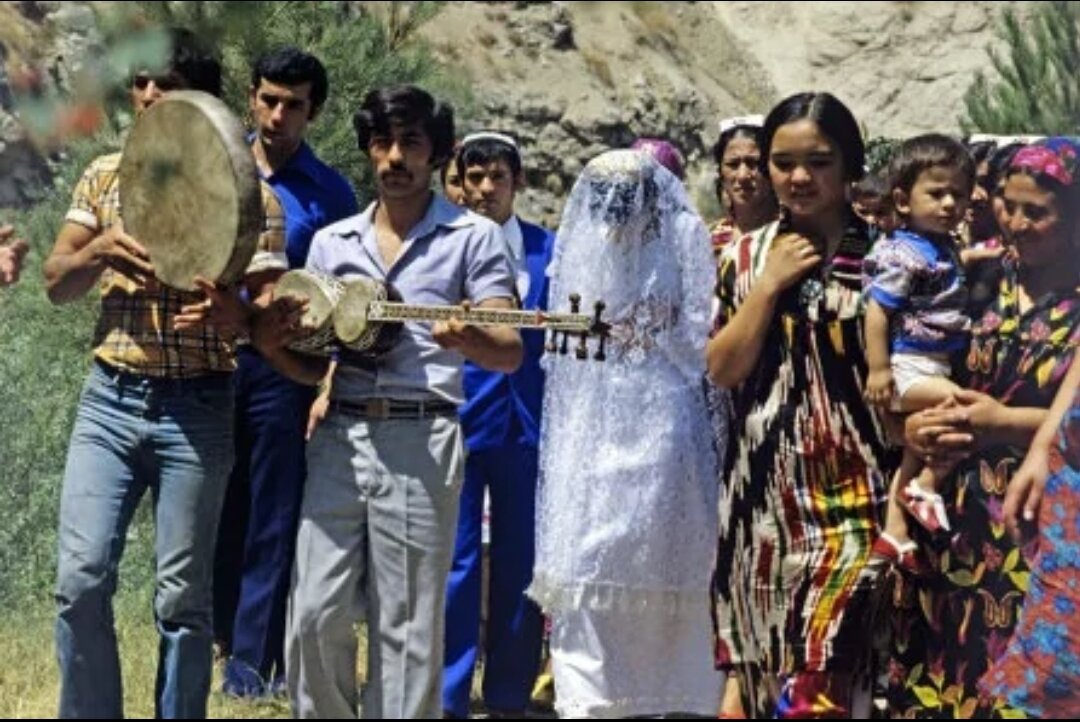 Молодожёны 