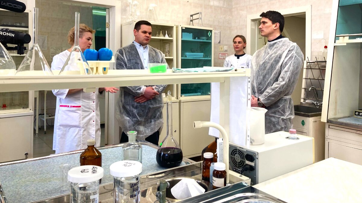    В Нижневартовске общественникам рассказали о контроле качества воды