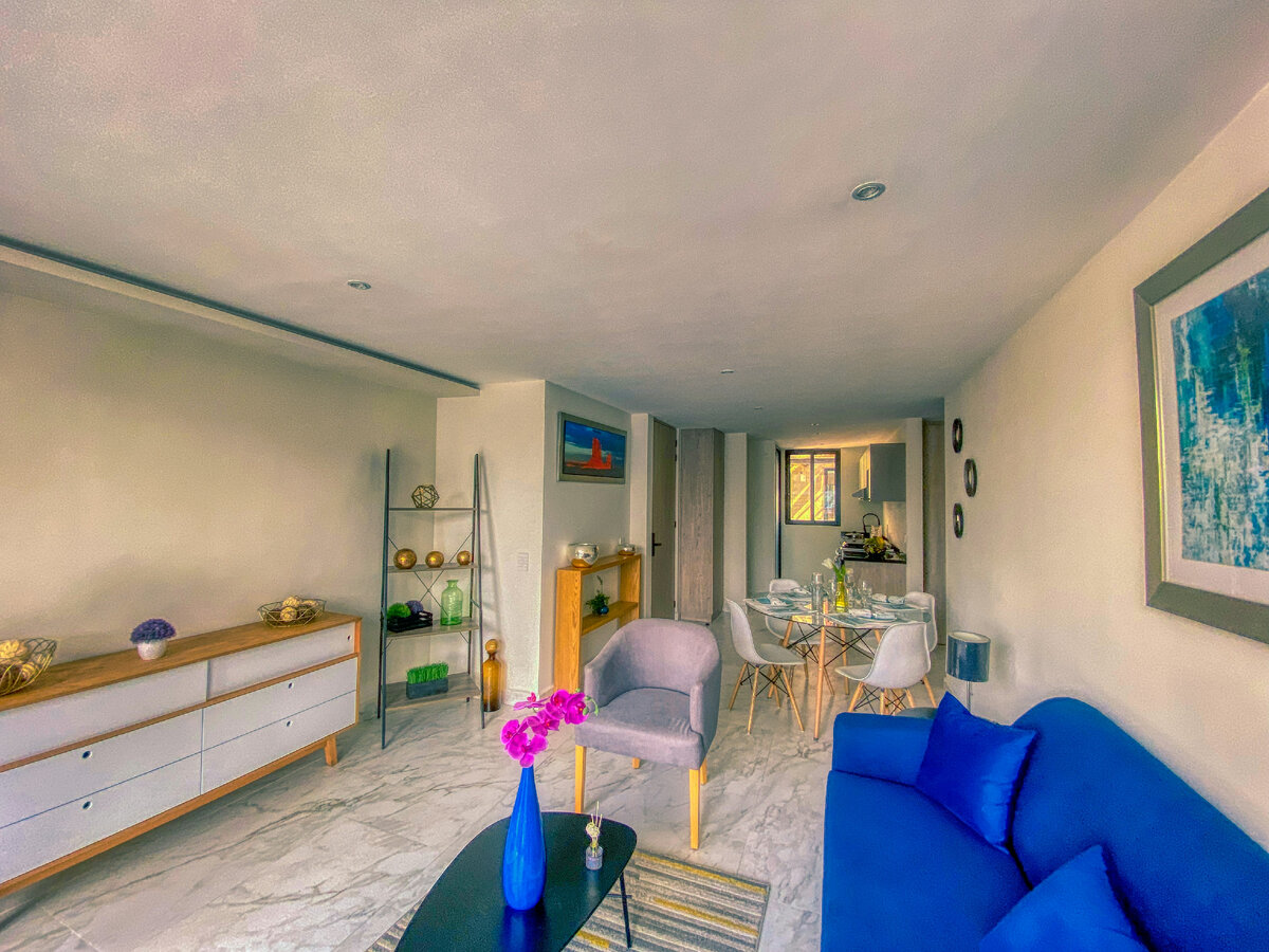 Photo by Sergio Mena Ferreira on Unsplash 