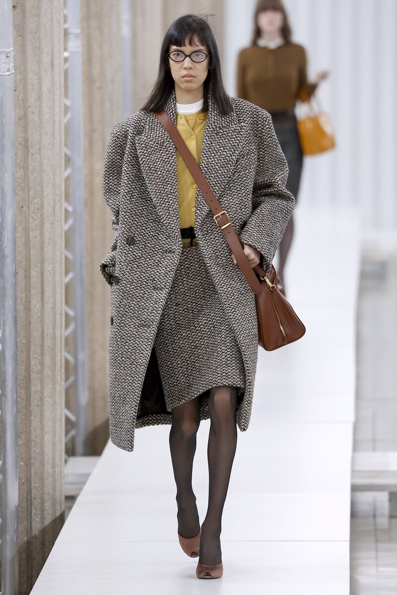    Показ Miu Miu осень-зима 2023/24