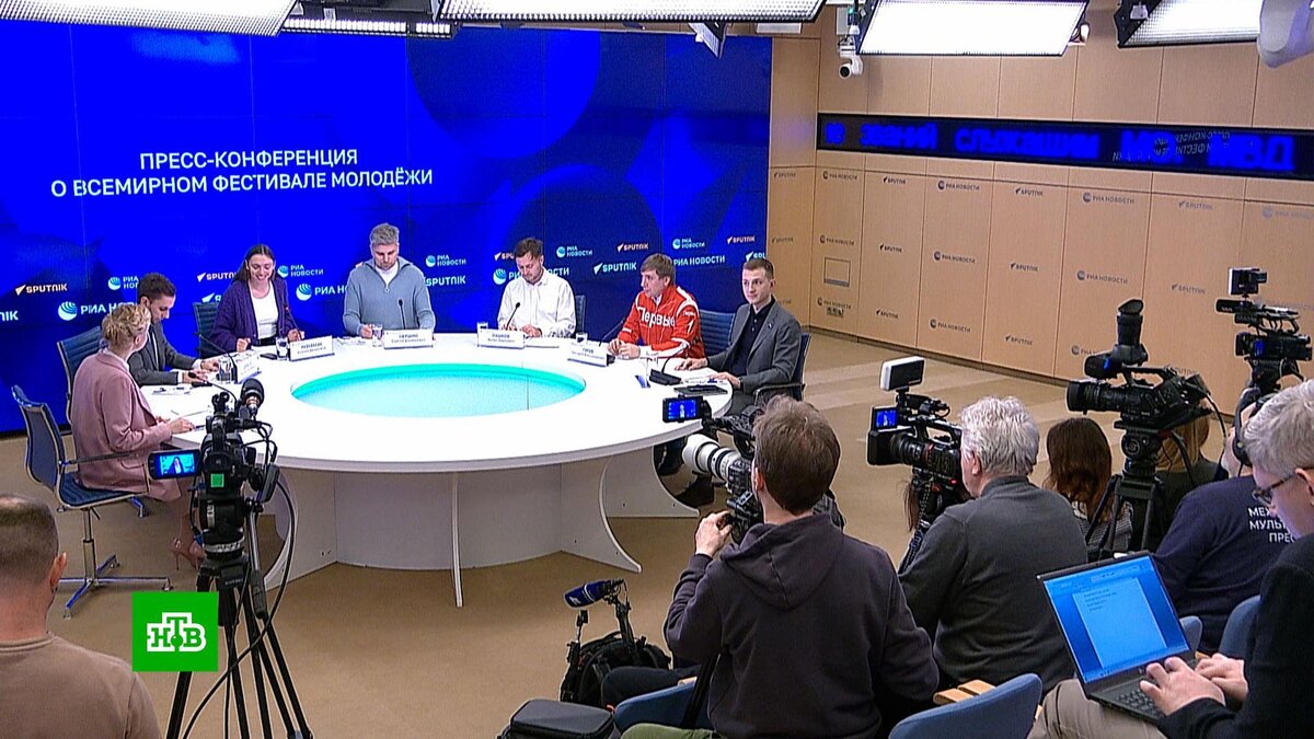    Статус участников Всемирного фестиваля молодежи получили 20 тысяч человек