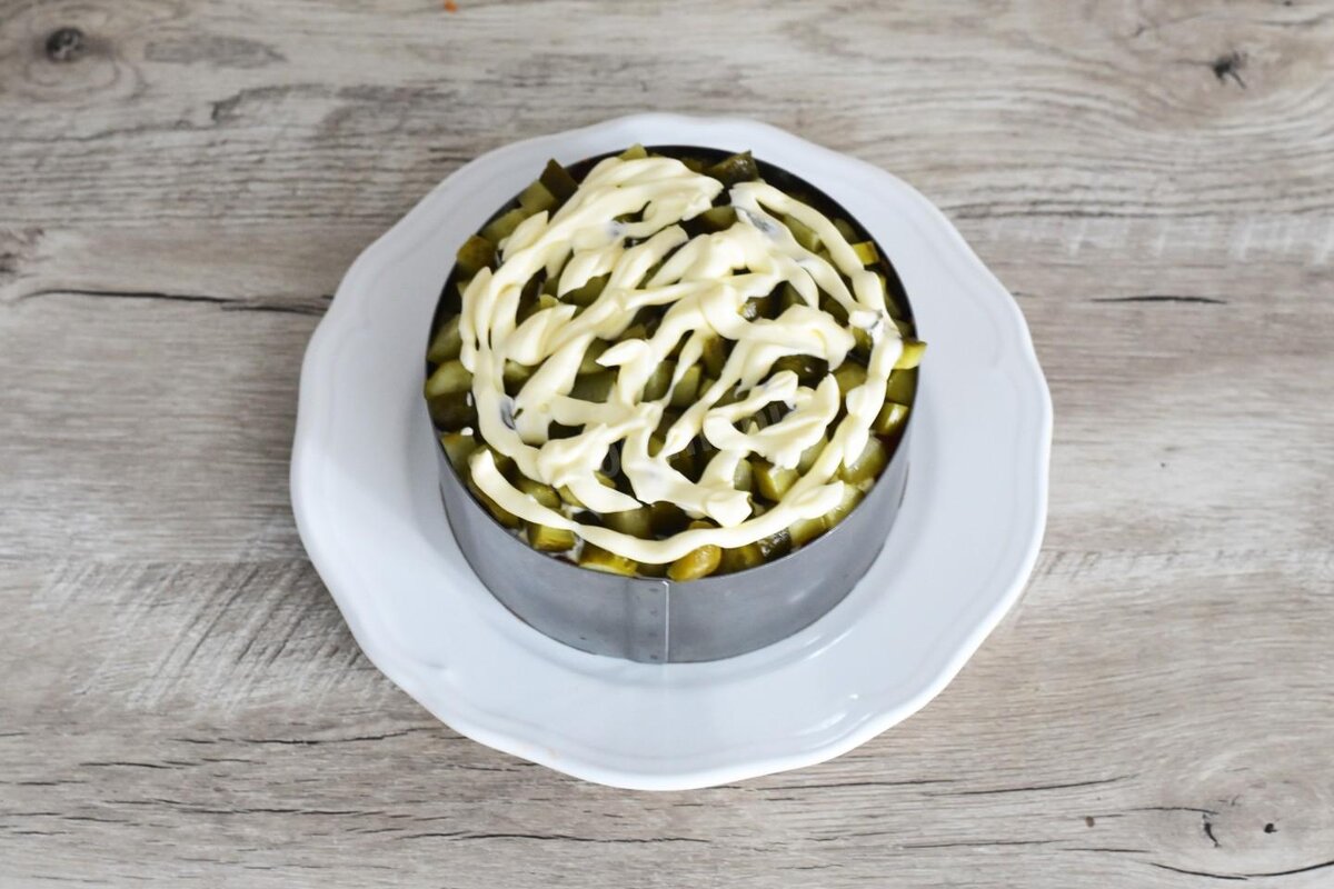 морковь сыр майонез. морковь сыр майонез. морковь с чесноком. салат с морковью и сыром и чесноком. салат с морковкой и чесноком.