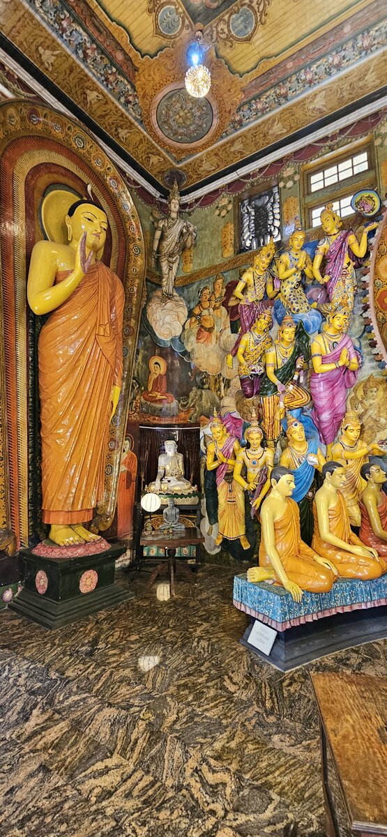 Интерьер буддийского храма Гангарама | Личное фото