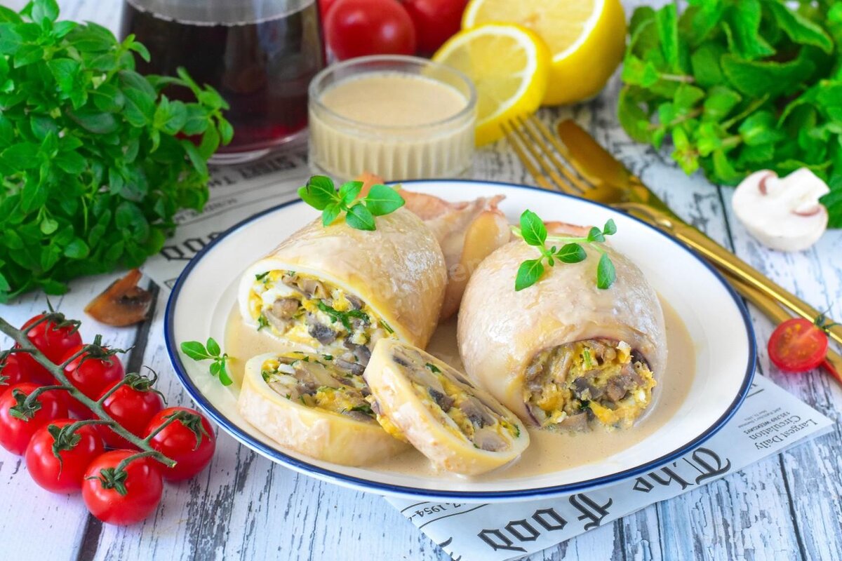 Кальмары, фаршированные грибами и яйцом, в духовке – пошаговый рецепт приготовления с фото