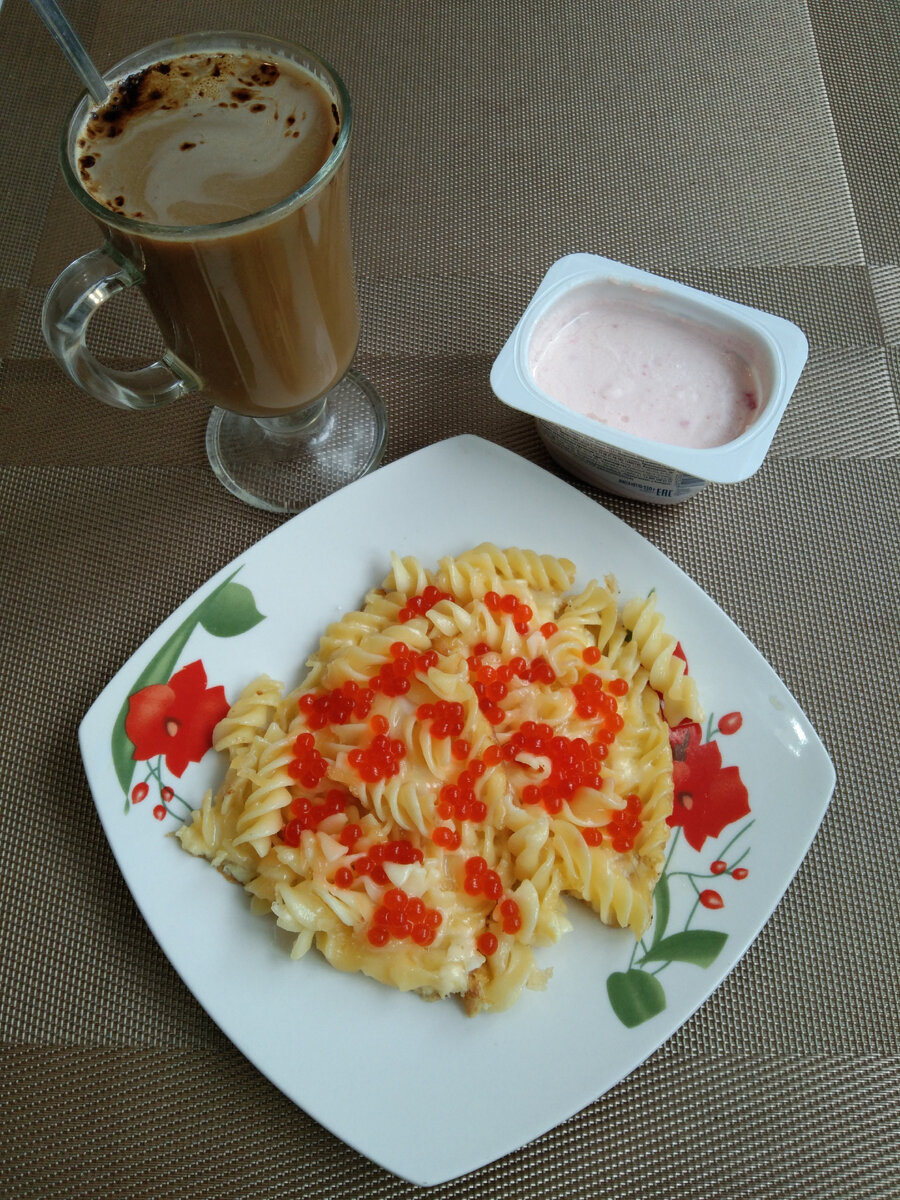 КБЖУ: 497/25,6/25,0/42,3