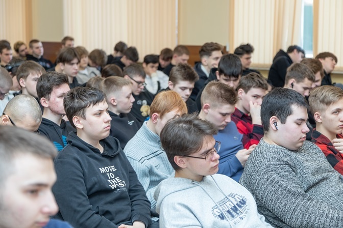 спортивно-педагогический колледж спарта. физра в колледже. физические колледжи москва. колледж спарта москва. колледж физической культуры и спорта спарта.