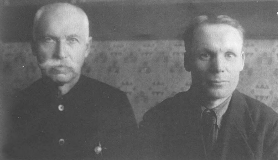 Ф. Токарев (слева) и С. Симонов (справа). 1930-е годы.