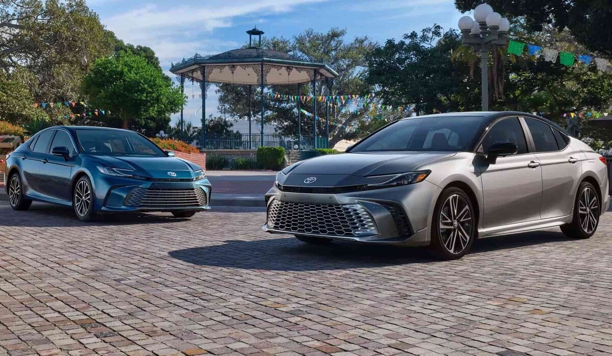 Японский седан Toyota Camry 9-го поколения за 4 миллиона рублей
