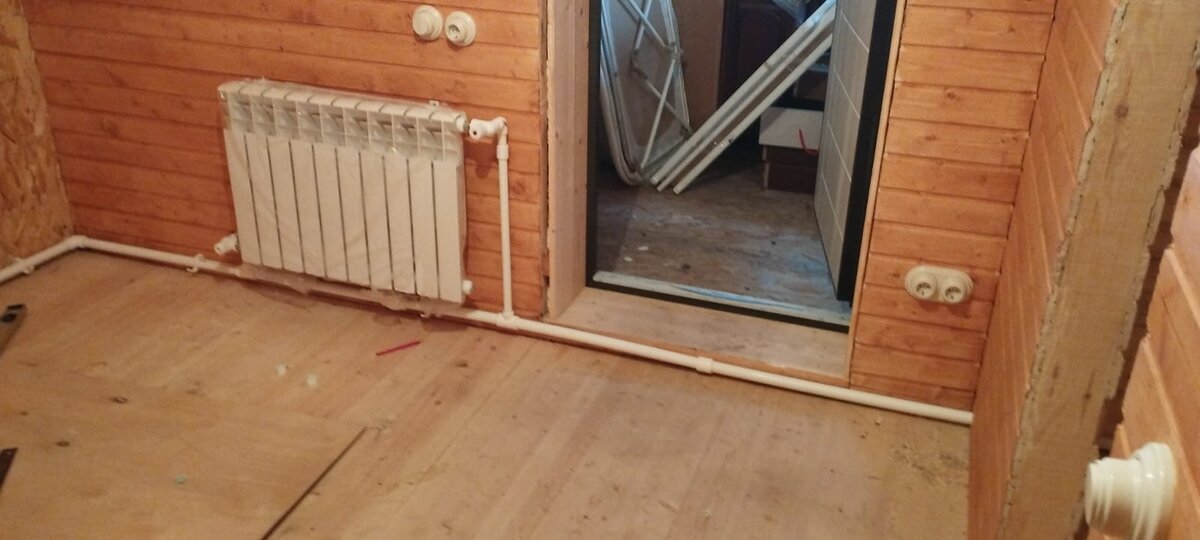 Батарейка в прихожей
